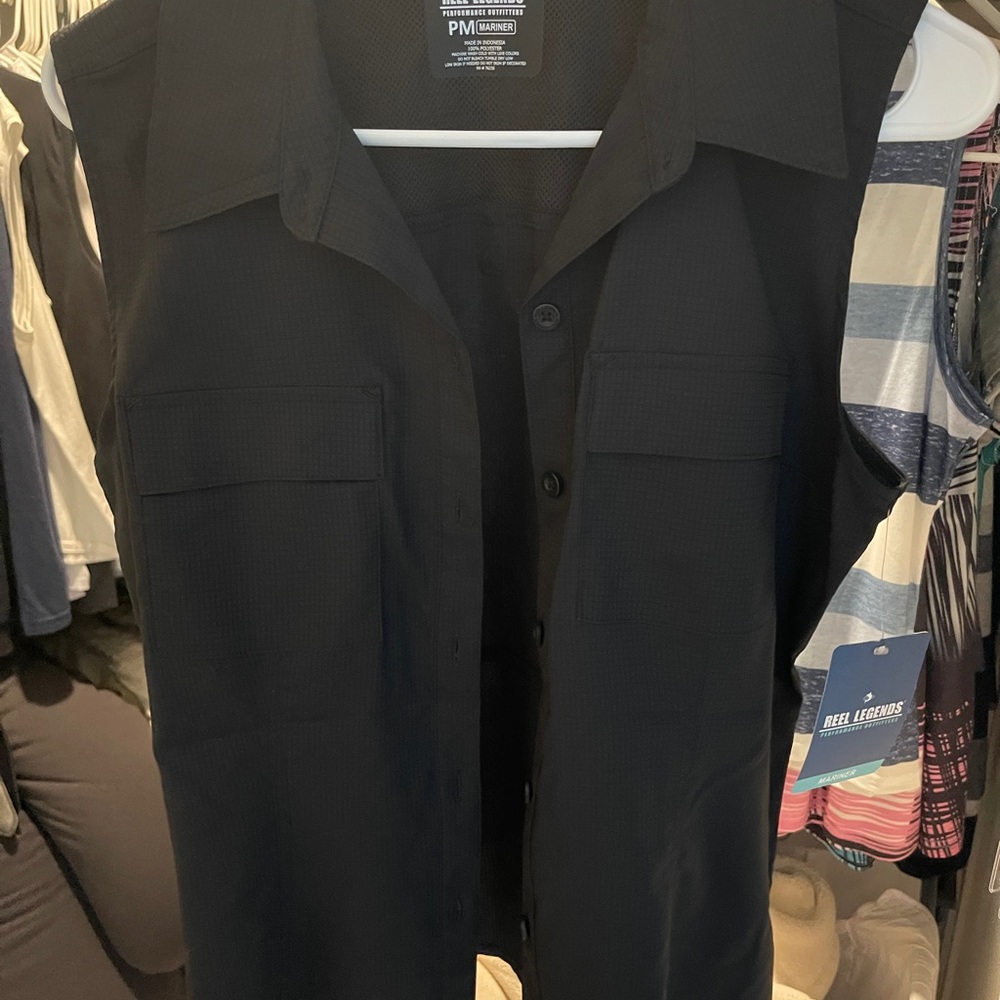 PM Uniforms Black Sleeveless Button-Up Shirt